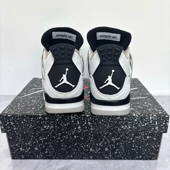 Brand New Retro 4 Military Black -Men’s Sneakers Trainers-White/Light Grey/Black - Picture 6 of 6